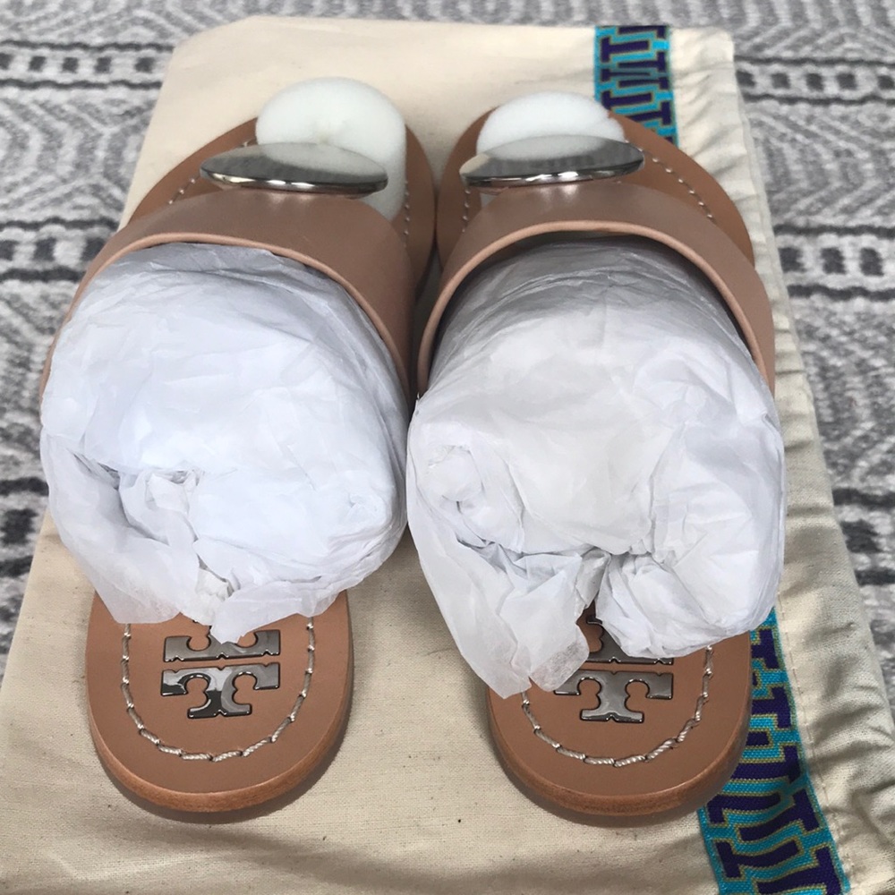 🎉 HP 1/3 🥂 Tory Burch Natural Patos Sandals - Picture 3 of 8